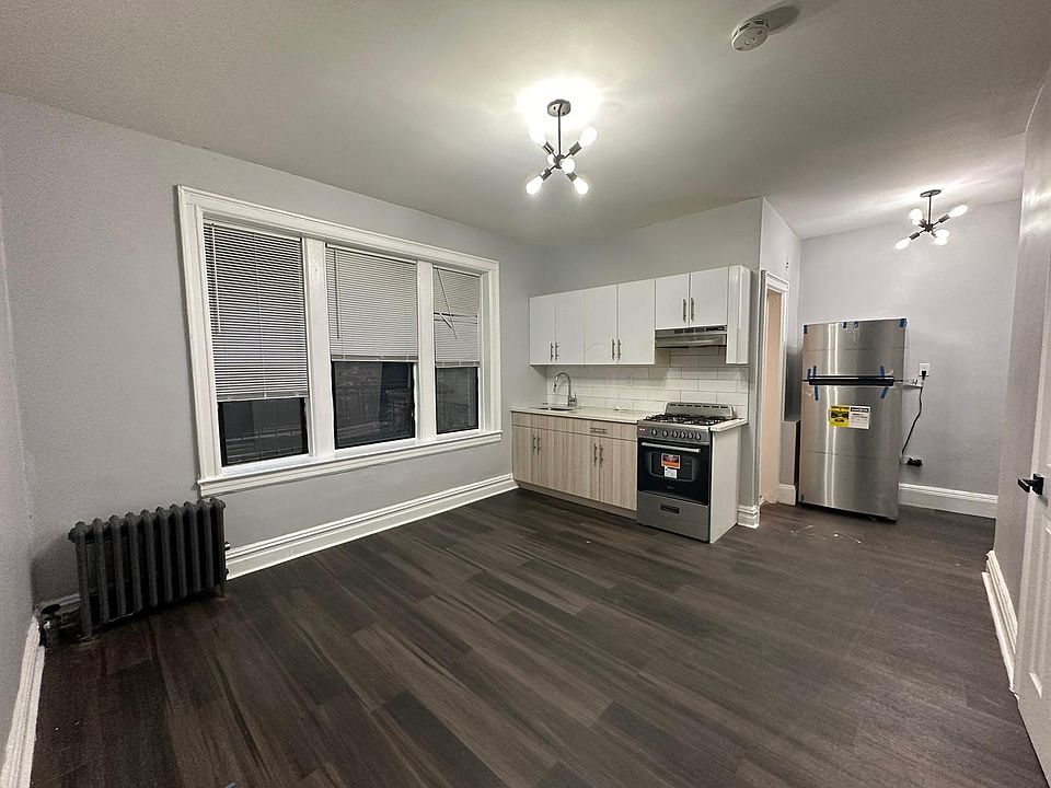 2nd image of 122 Corbin Ave #31E