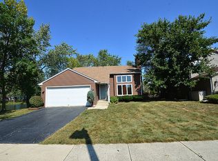 2724 Zurich Ln, Woodridge, IL 60517