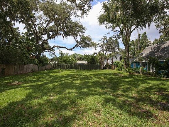 3rd image of 840 Indian Beach Dr