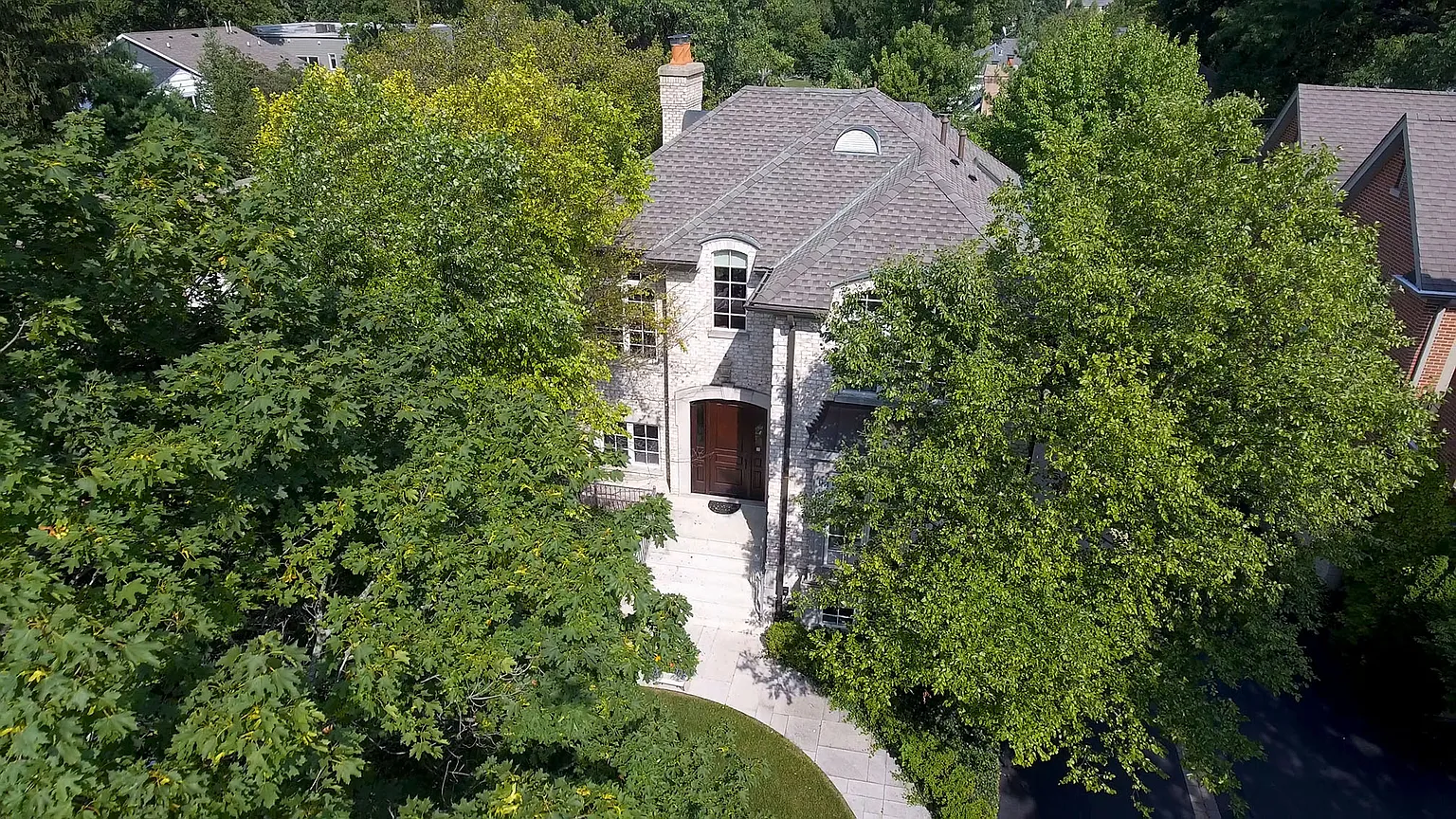 1228 Princeton Pl photo 1