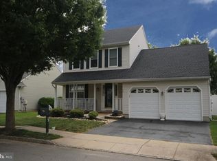 35 Kristopher Dr, Hamilton, NJ 08620