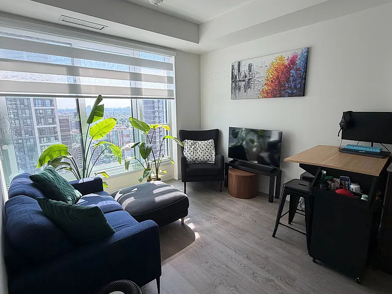 5 Mabelle Ave #3132 — Photo 28