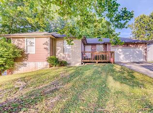 5638 S Franklin Ave, Springfield, MO 65810