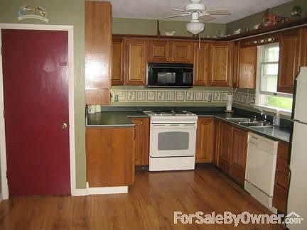 Recently updated Kitchen : All appliances included
