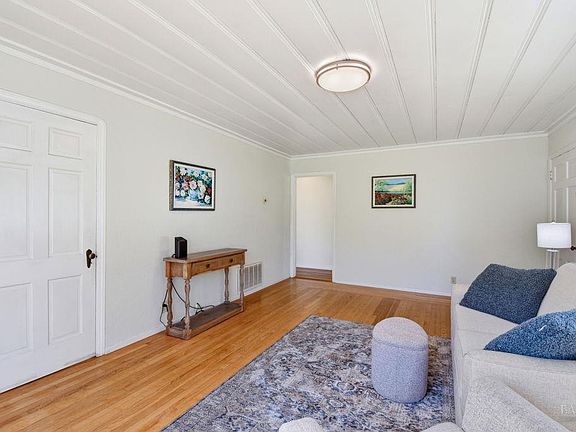 5th image of 7265 Hayden Avenue