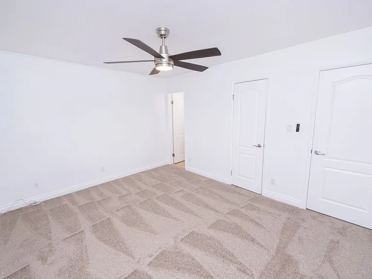 455 Ballantyne St #8 — Photo 53