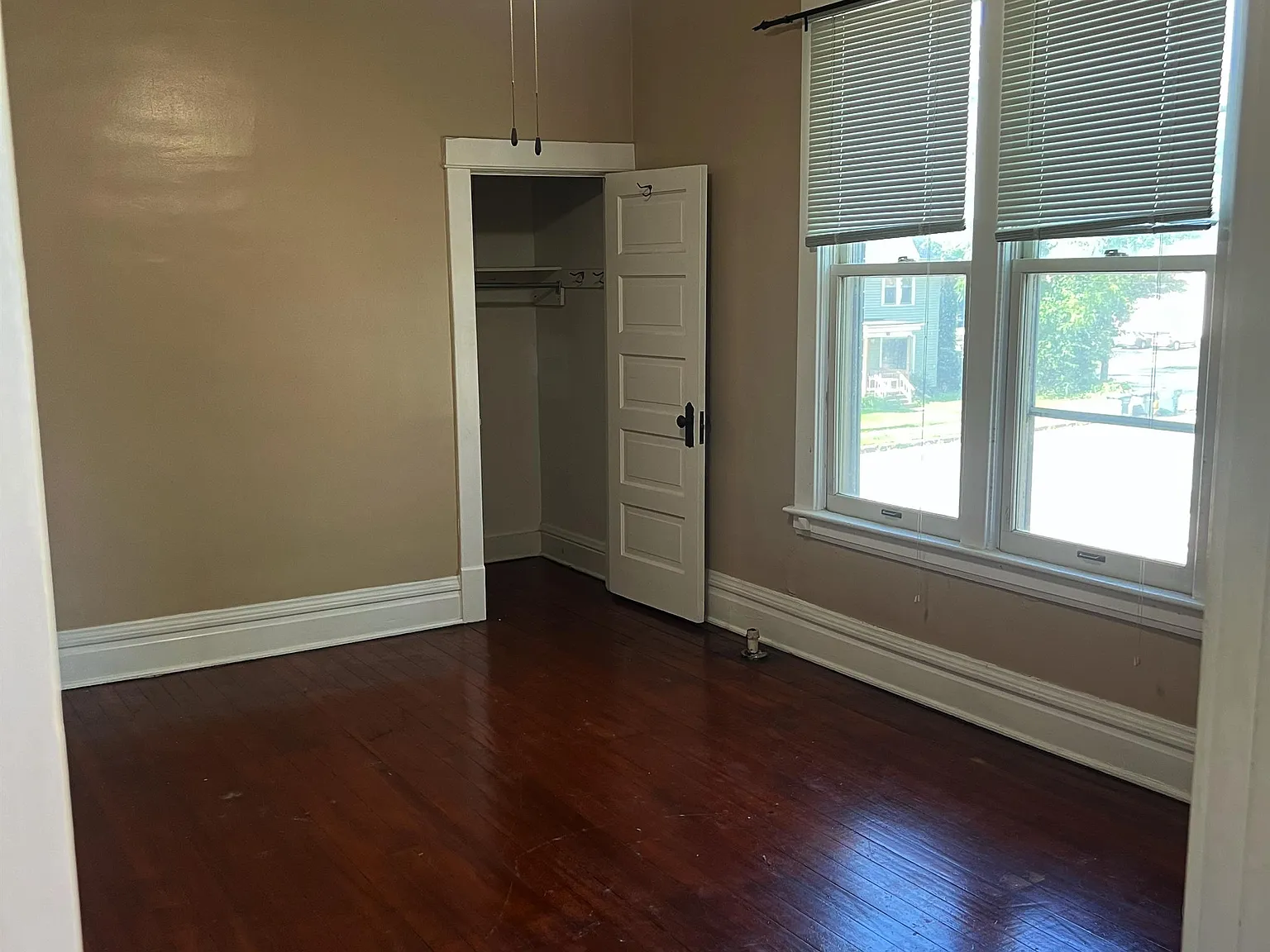 201 Monroe - 4 — Photo 2