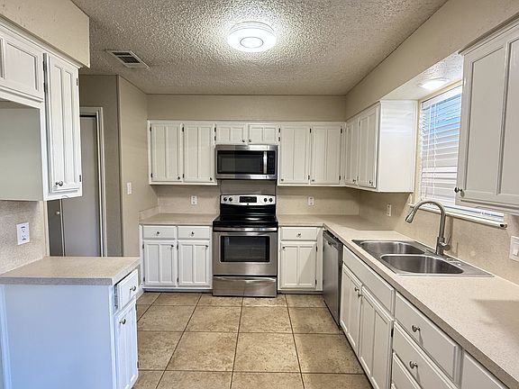 3rd image of 2215 Madrid Ct