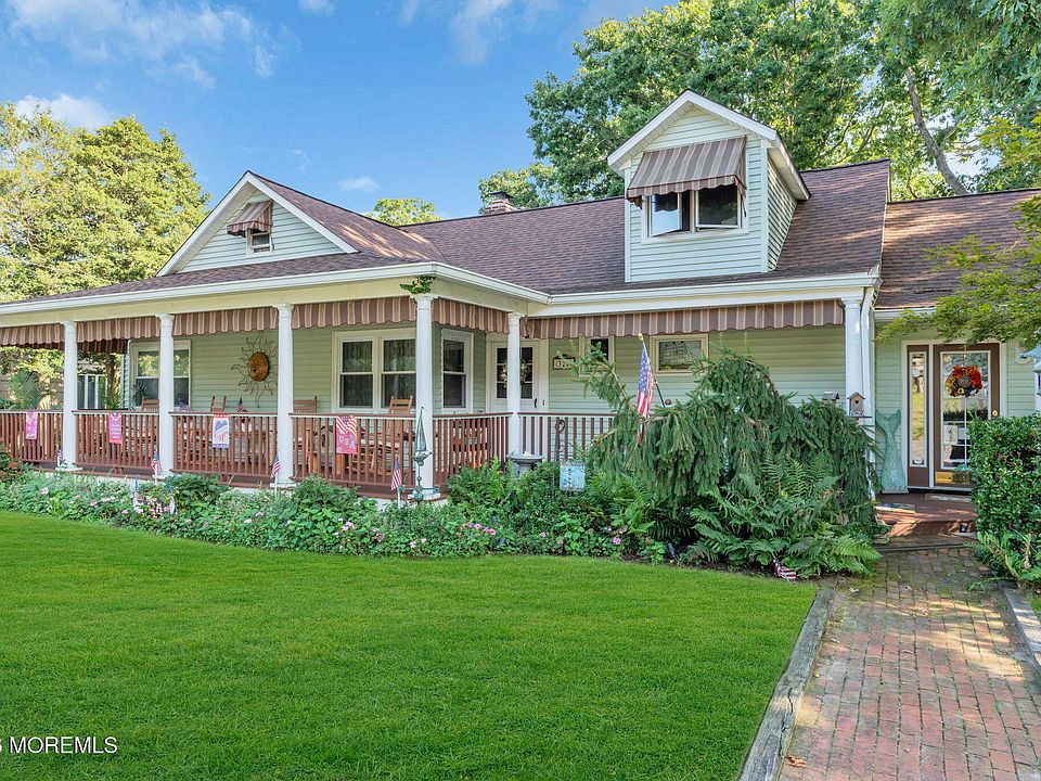 1st image of 324 Lakewood Road