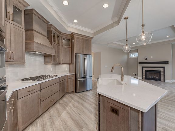 2nd image of 15069 Doyle Ct