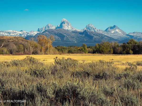 10223 N End Trl, Tetonia, ID 83424