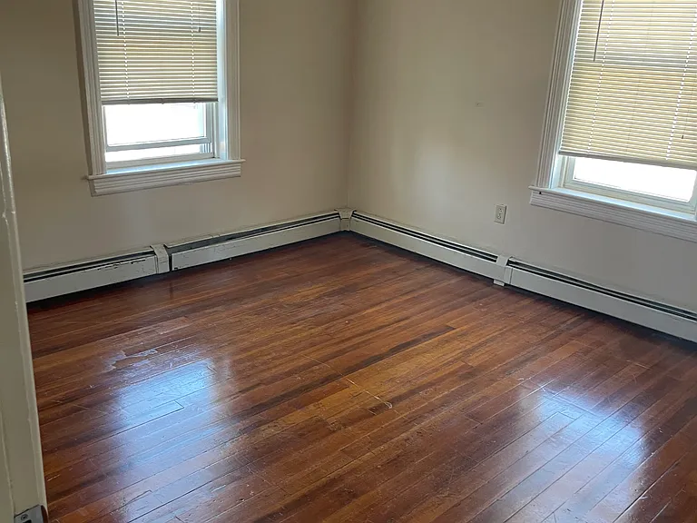 1109 Charles St #2 — Photo 3