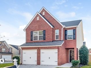 11525 Alicias Ct, Hampton, GA 30228