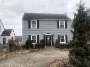 2710 Washington Blvd, Huntington, WV 25705