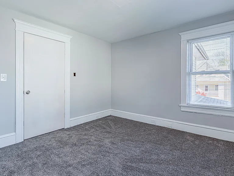 802 Quincy Ave — Photo 41