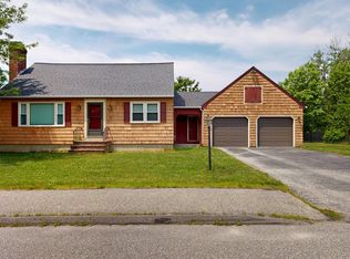 4 Belleview Avenue, Lewiston, ME 04240