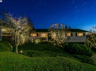 3330 SW Hamilton St, Portland, OR 97239