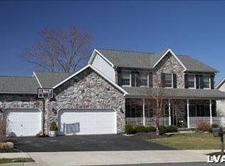 66 Morningside Dr, Easton, PA 18045