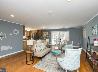 8009 Parks Ln, Baltimore, MD 21244