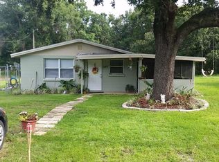 285 Hooker St, Bowling Green, FL 33834