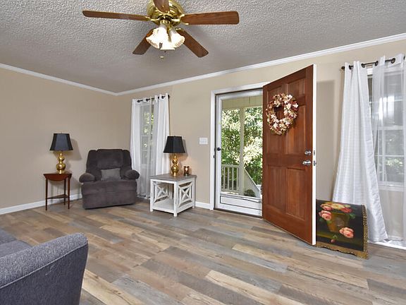 5th image of 4066 Pleasants Rd