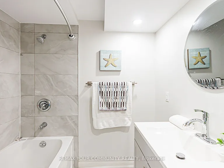 33 Durness Ave #BASEMENT — Photo 24
