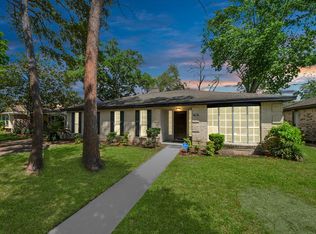 9406 Vickijohn Dr, Houston, TX 77031