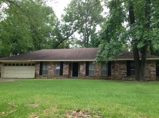 765 Neal Dr, Shreveport, LA 71107