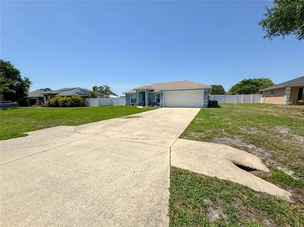 2018 Misty Morning Dr, Winter Haven, FL 33880