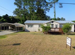 1085 Pack Rd SW, Darien, GA 31305