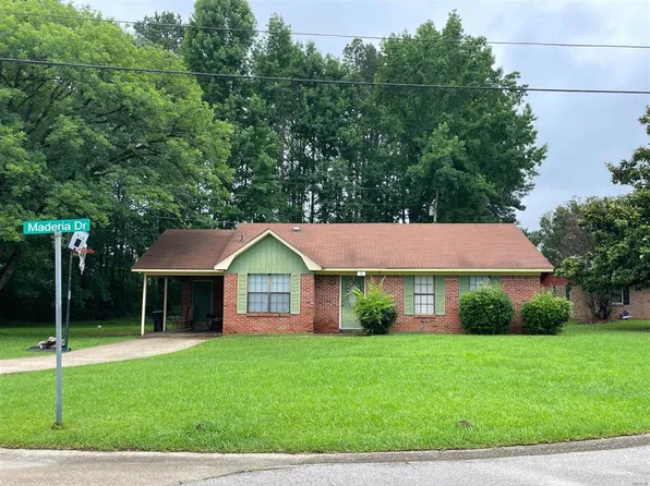 31 Maderia Dr, Columbus, MS 39702
