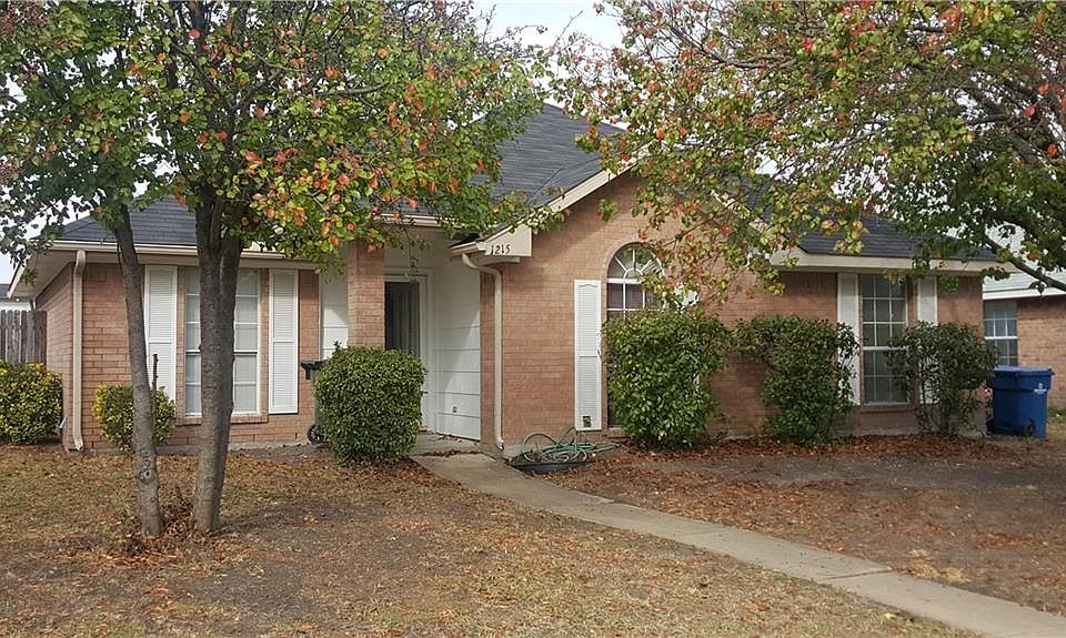 1st image of 1215 Riverview Ln