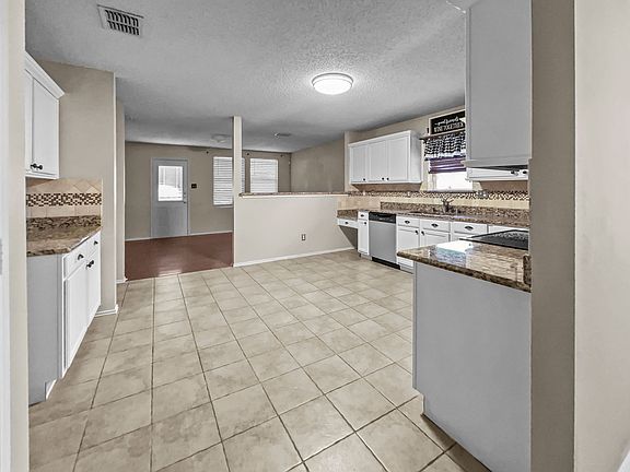 2nd image of 808 Bessemer Dr