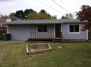 534 E Oak St, Rogers, AR 72756