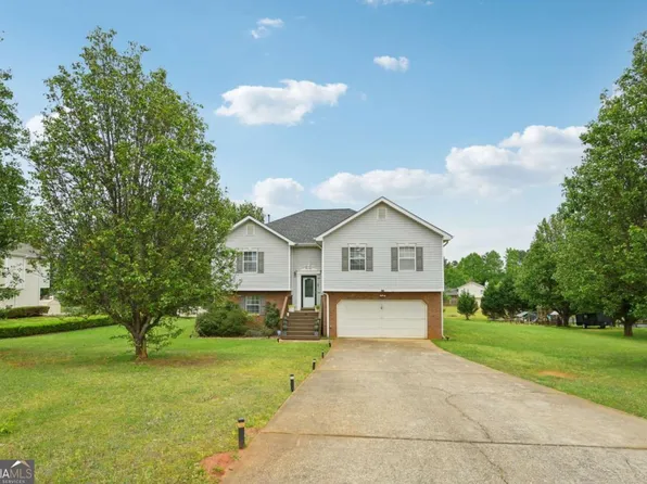 224 Solomon Dr, Ellenwood, GA 30294