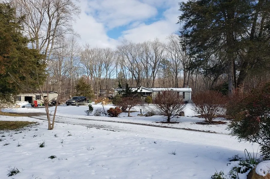 44 Hidden Creek Ln photo 1