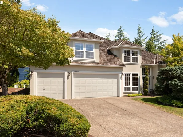 3658 NW Loriann Dr, Portland, OR 97229