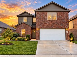 5945 Obsidian Creek Dr, Fort Worth, TX 76179