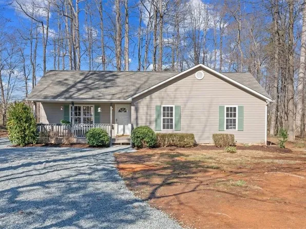 6521 Whites Chapel Rd, Staley, NC 27355