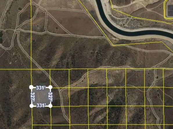 Vic Avenue Stw #M2-95, Palmdale, CA 93551