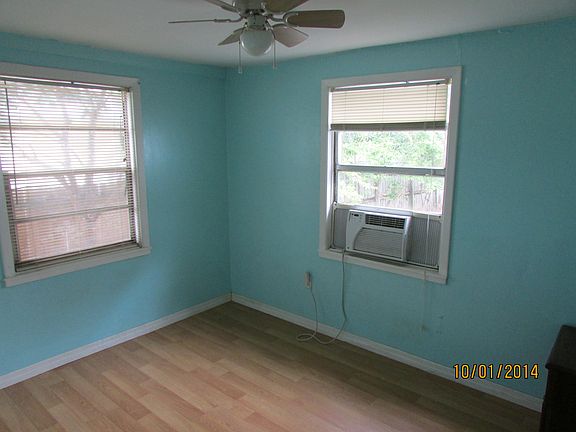 5th image of 4021 41st Ave N