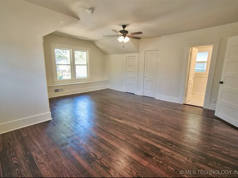2310 Boston St — Photo 15