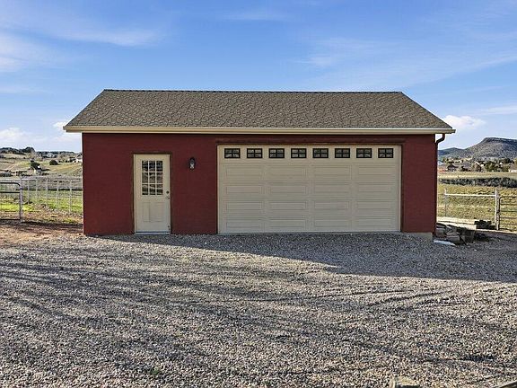 3rd image of 2550 W Canta Libre Rd