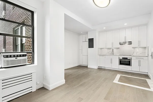 Rented by Citi Habitats | media 18