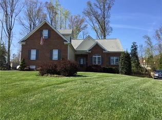 8806 Sugar Hill Ct, Midlothian, VA 23112