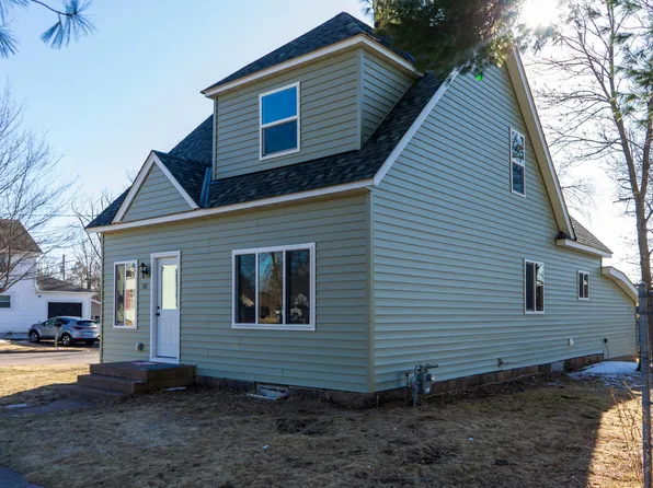 101 Commercial Ave N, Sandstone, MN 55072