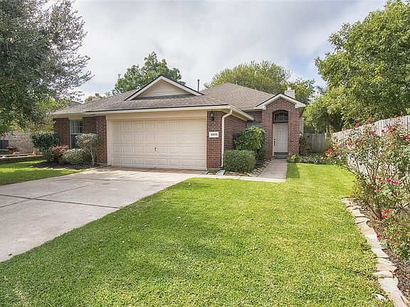 3rd image of 4806 Chase Court Dr