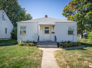 2724 College Ave, Davenport, IA 52803