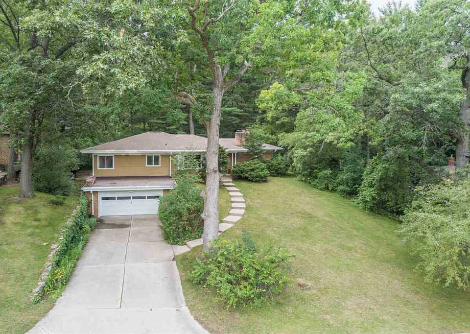 1st image of 1019 Saint Lawrence Dr