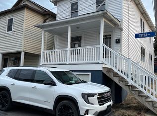 1 Tryba Ln, Hanover Township, PA 18706